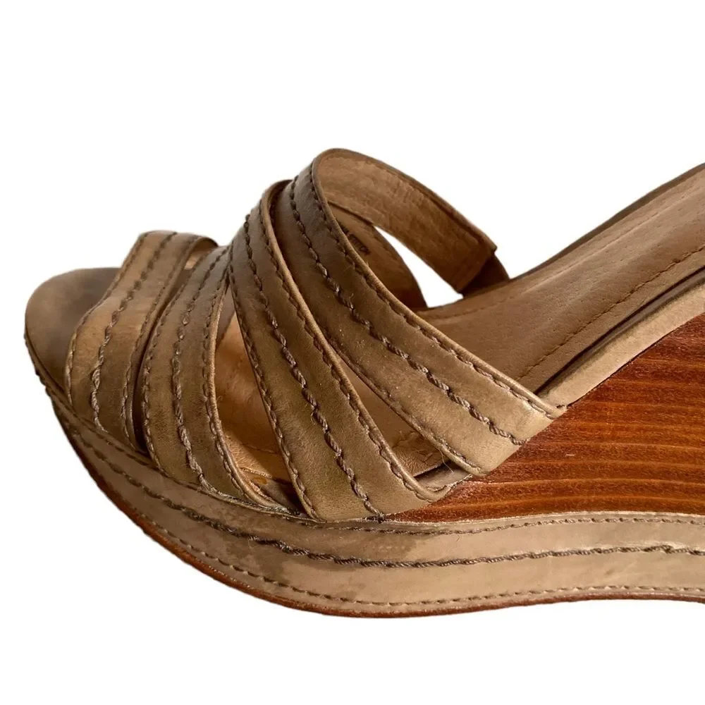 Frye Womens Corrina Tan Leather Wedge Size 7
